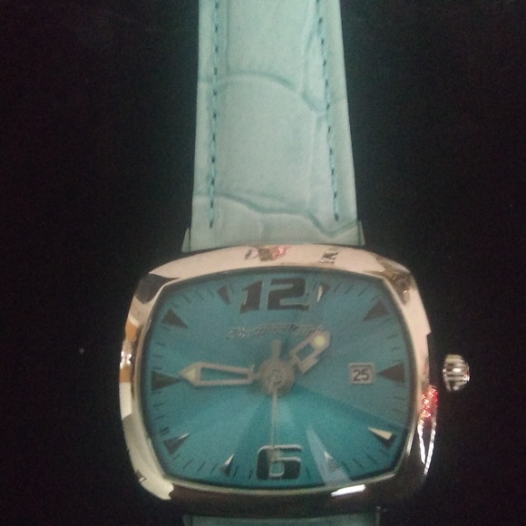 Chronotech Unique Crystal Ladies Designer Watch - Picture 3 of 4